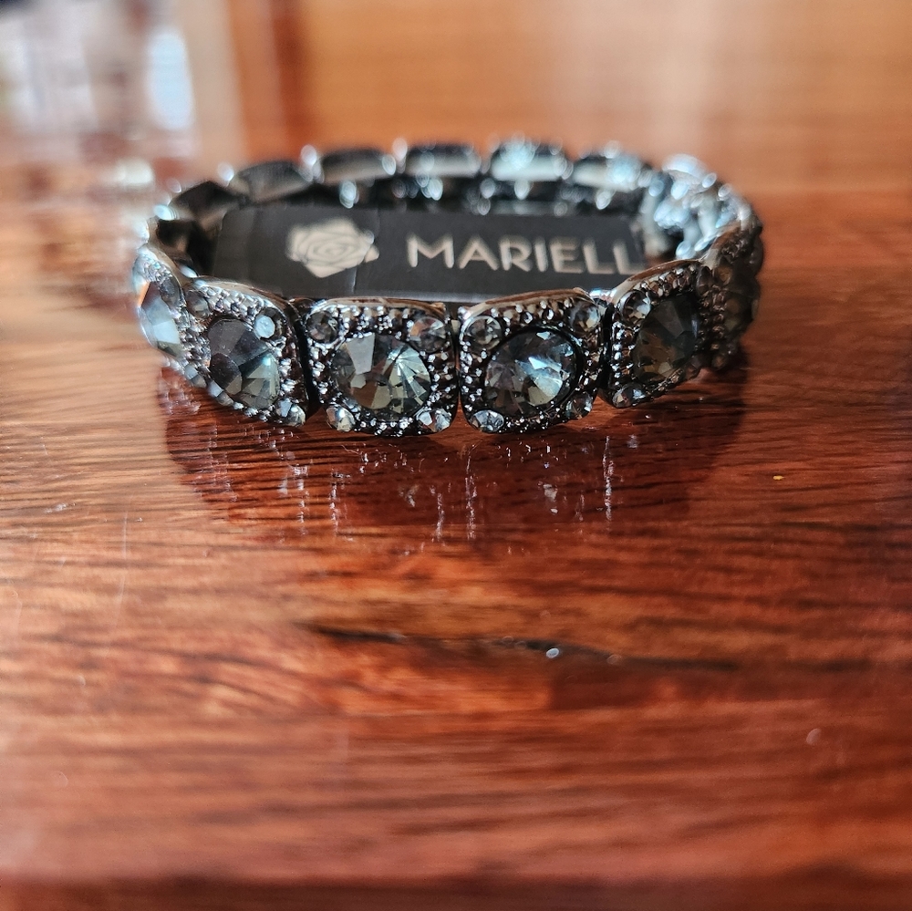 Mariell Rhinestone Stretch Bracelet - Picture 7 of 7